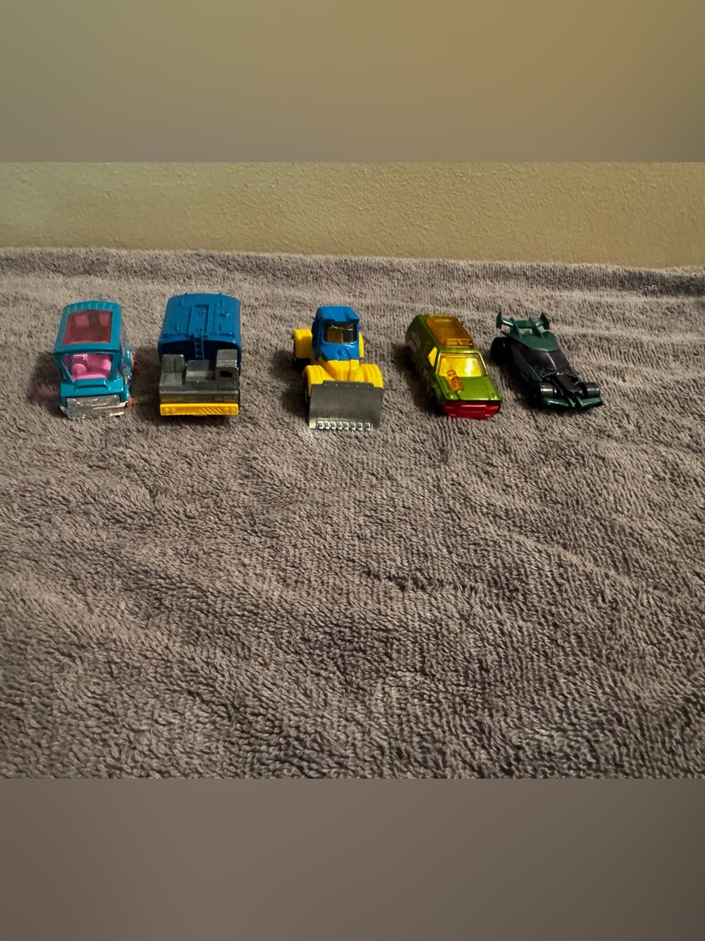 Hot Wheels Kids Toy Vehicle Set - Assorted Colors